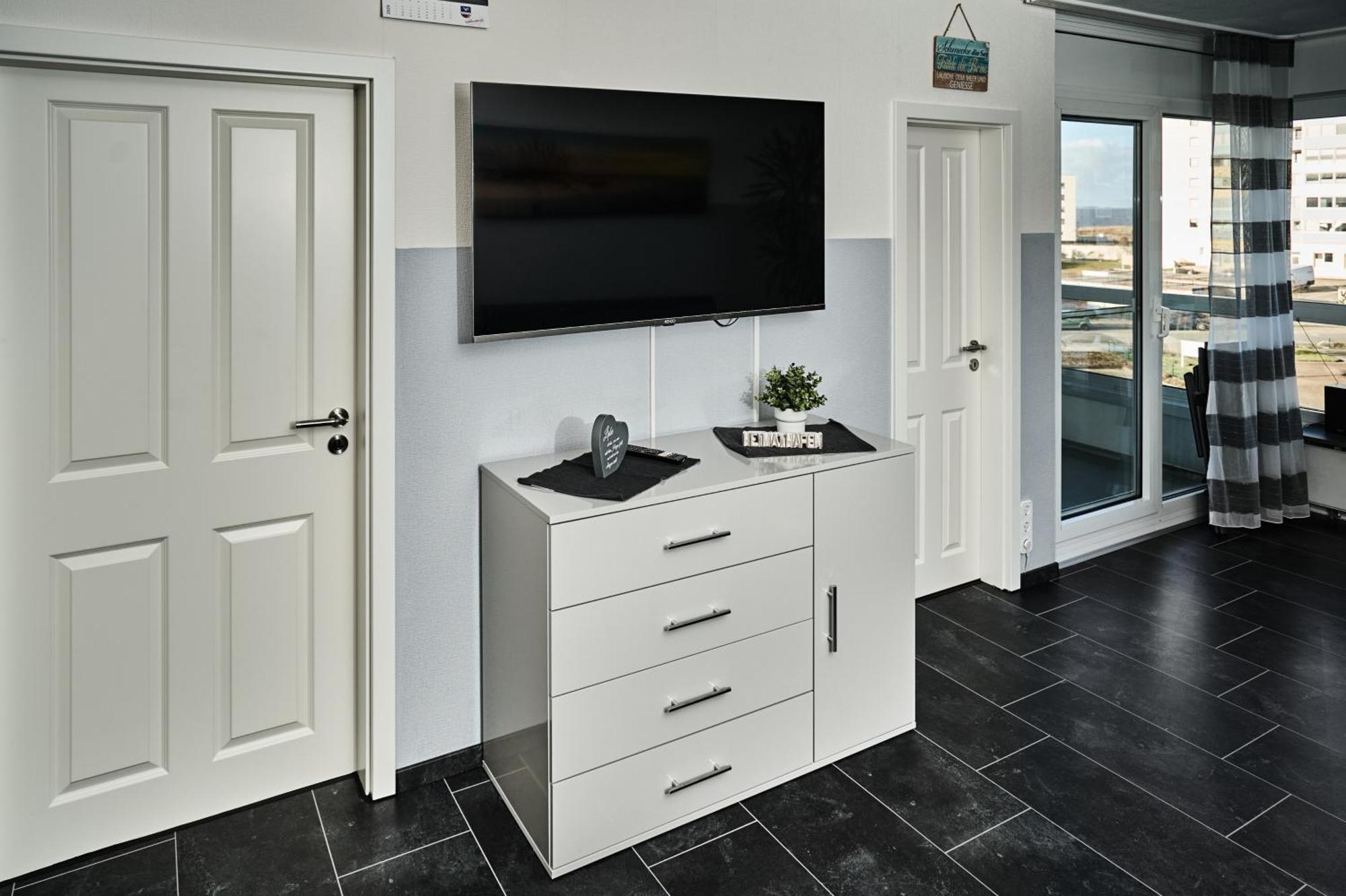 Frische Brise Ferienwohnung Mit Meerblick Куксхавен Екстериор снимка