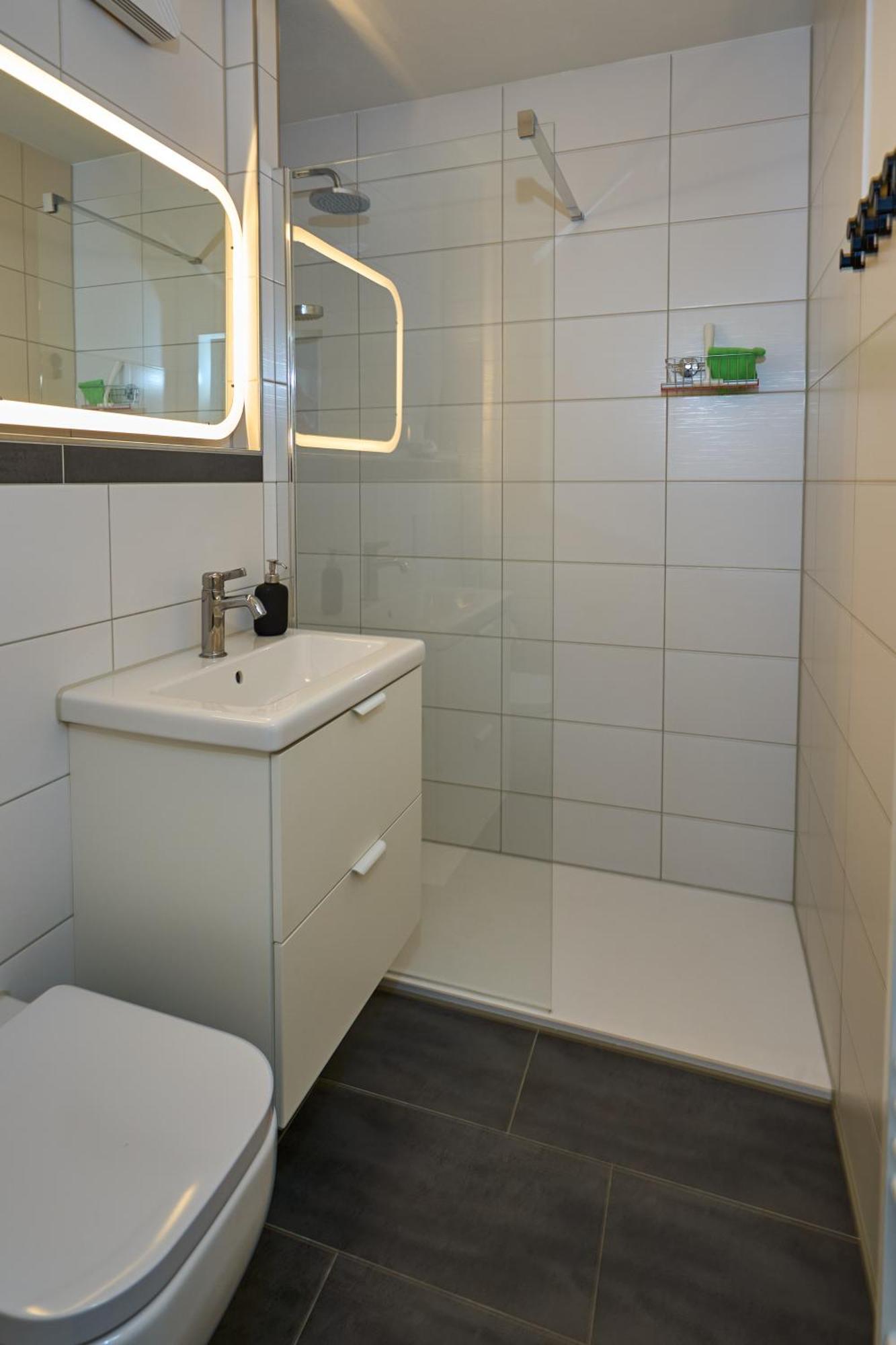 Frische Brise Ferienwohnung Mit Meerblick Куксхавен Екстериор снимка